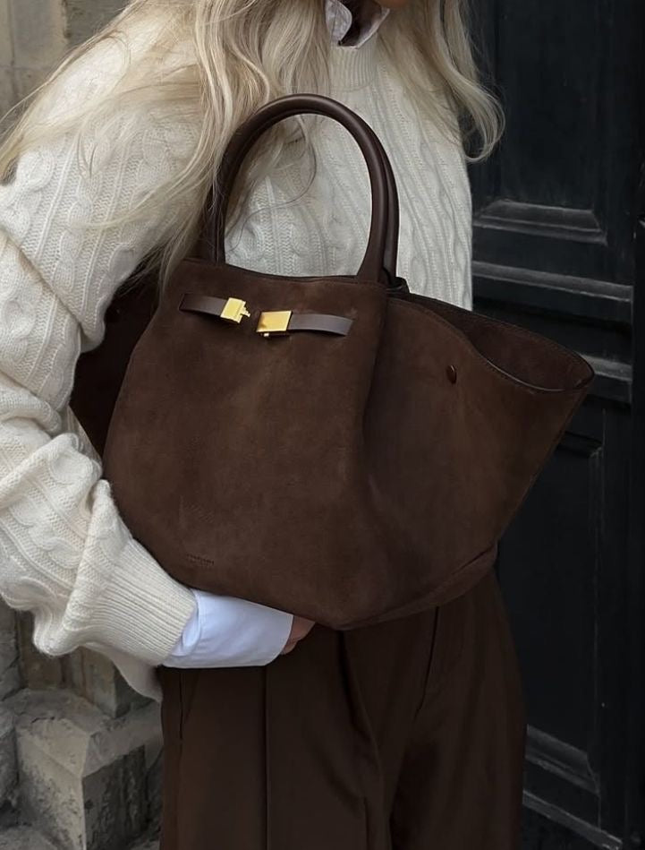 Pourquoi le sac à main n’est plus un simple accessoire en 2025