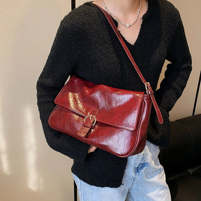 LAVA - Sac à Main en Bandoulière Rétro en Cuir Lisse