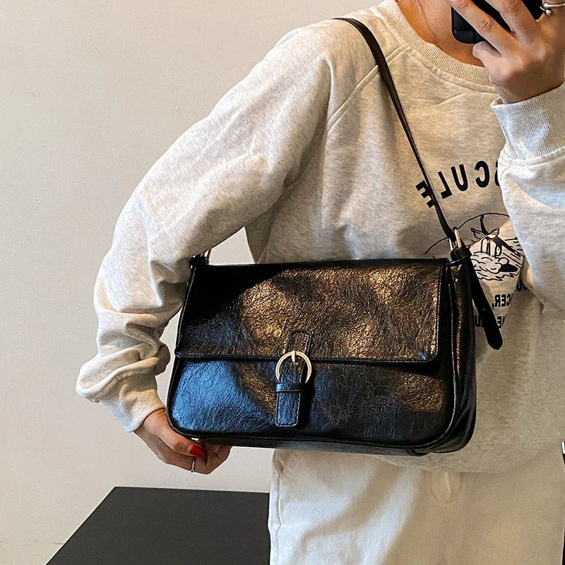 LAVA - Sac à Main en Bandoulière Rétro en Cuir Lisse