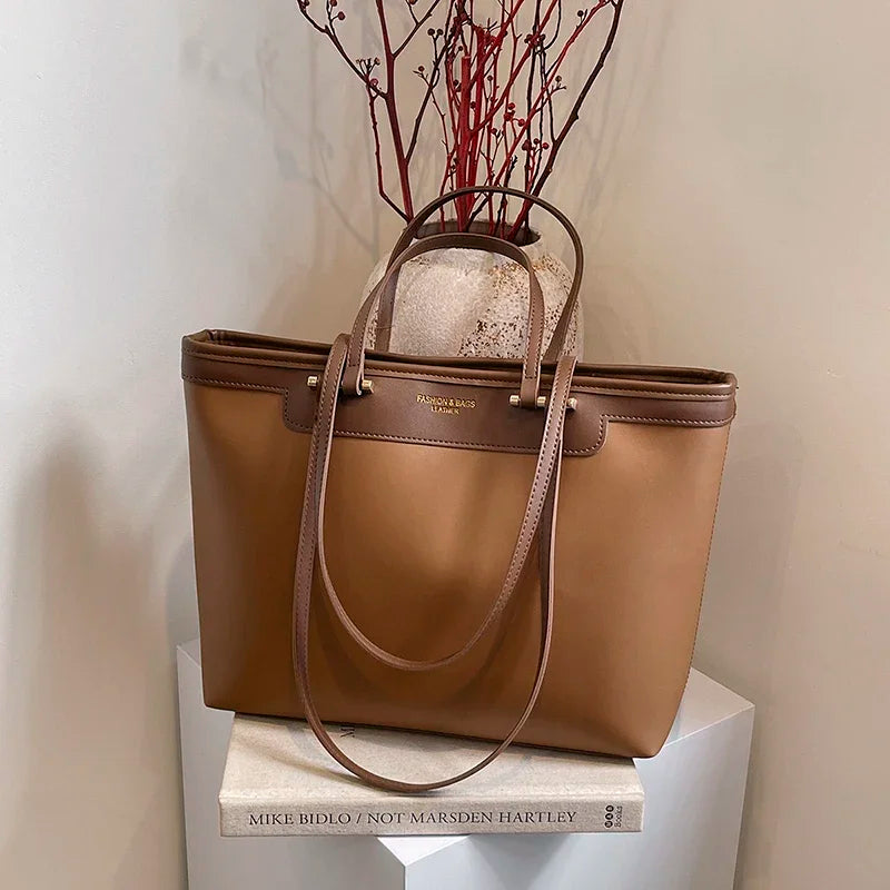 VIVI - Grand Sac à Main de Cours en Cuir Végan