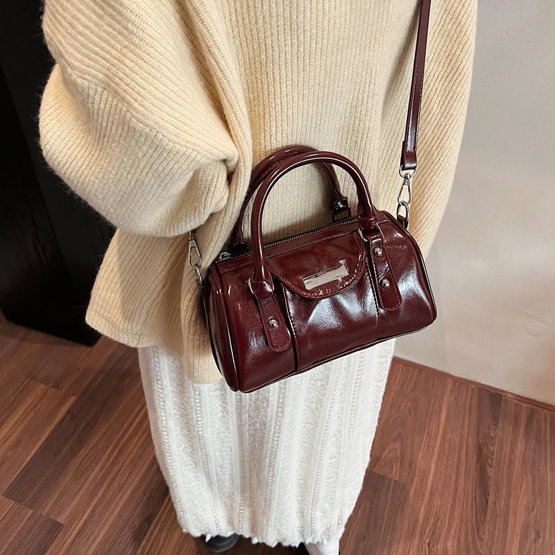 SANDY - Sac à Main en Cuir Vernis Élégant