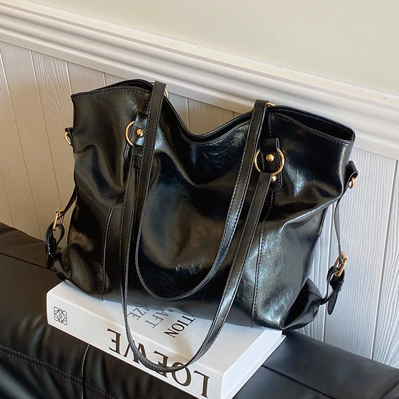 TARA - Grand Sac à Main de Cours Élégant