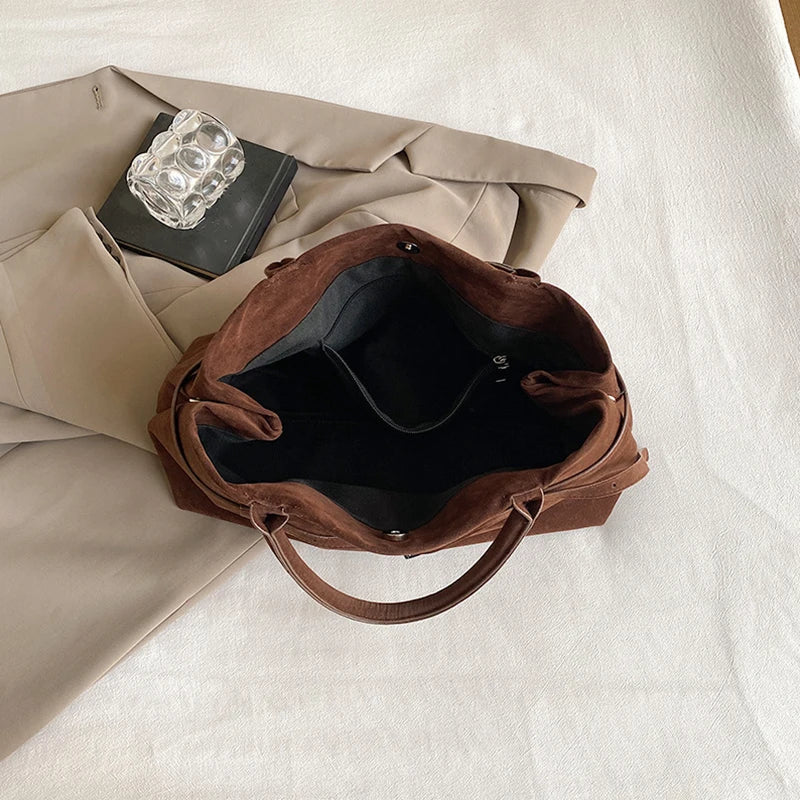 CARA - Sac à Main à Bandoulière en Daim