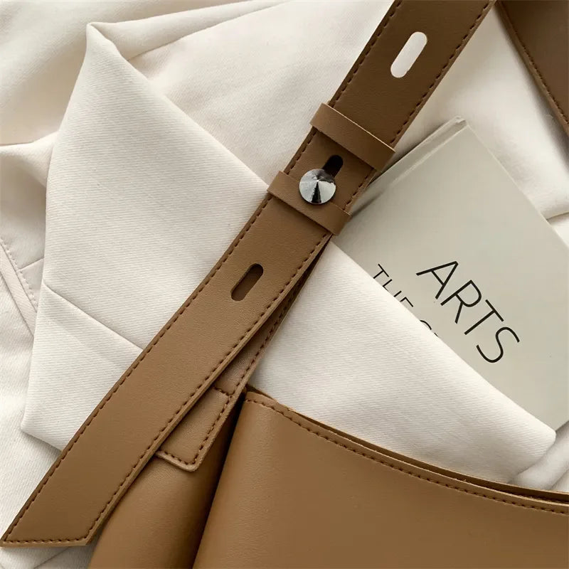 SACHA - Sac à Main Bandoulière en Cuir Lisse avec Pochette Portefeuille