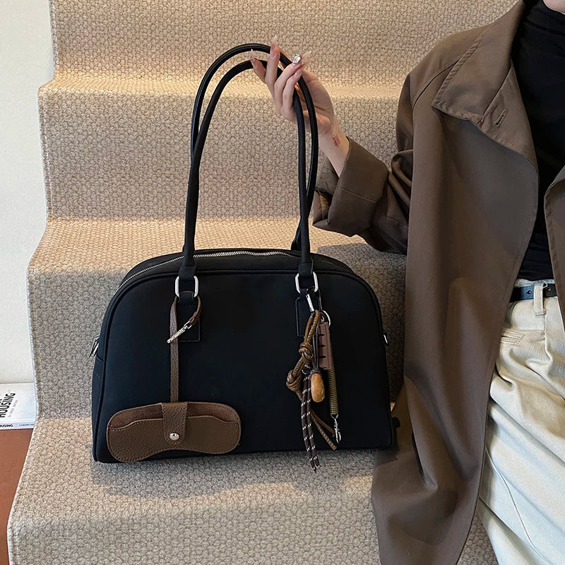 MARIA - Sac à Main de Cours en Bandoulière en Daim