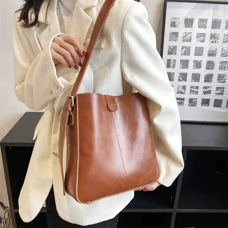 GIULIA - Sac à Main Cabas en Cuir Rigide